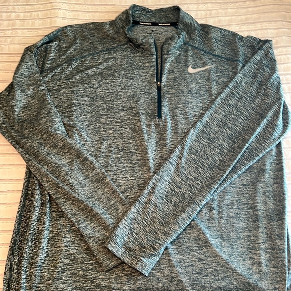 Nike Dri-fit running long sleeve shirt. XXL, dark green, like new condition.